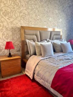 Modern and air-conditioned apartment ,Beach 5 minutes away - 2