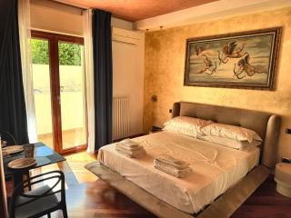 Del Console Garden Suite - Near Bari Airport & Station - 4