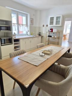 80qm mit Balkon 3 getrennte Räume - 8