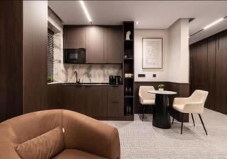 Grand Suite Apartment, Luxury Stay in Prishtina City Center - 8
