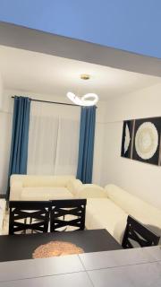 Chic 2bedroom with lift and free parking - 4