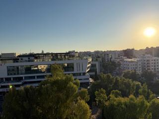 Luxury Rooftop with Panoramic View in Prime Amman Location - 6