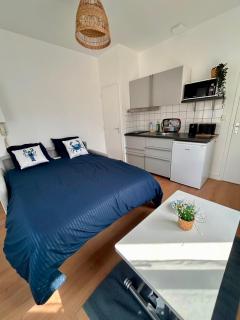 studio lumineux à 2 pas de la plage avec parking privé - 3