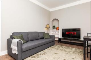 Spacious Inverurie Stay -Nr Train Station -Parking - 7