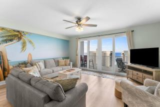 Living Right at Laketown Wharf #1016 by InJoy Vacations - 0