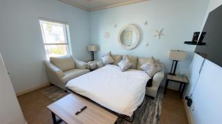 Near Beach Retreat - Ground Floor - Pool - Walk to All - 8