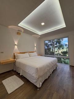 The Avo Village - Cabin with Jacuzzi near Antigua Villa 1 - 3