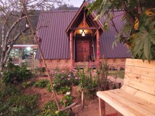 The Tranquil Cottage Of Loversleap - 9