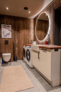 Stort hus med jaquzzi - 8