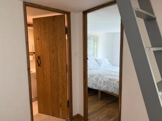 The Cozy Snug - 1