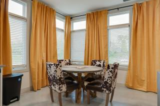 Spacious 2BR Nashville Retreat, Near The Gulch - 9