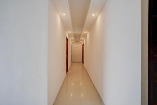 Hotel O Fabulous A/c deluxe rooms - 8
