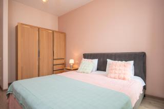 ProRealty- stylish & cozy 1BR on Kazbegi Ave - 6