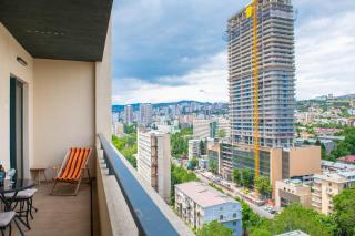 ProRealty- stylish & cozy 1BR on Kazbegi Ave - 1