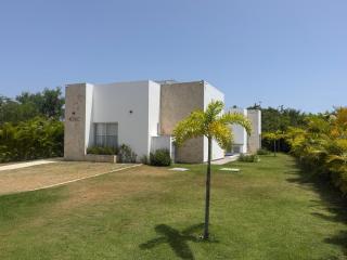 Elegant Seaside Villa Steps to Beach & Golf Course - Boca del Soco - 0