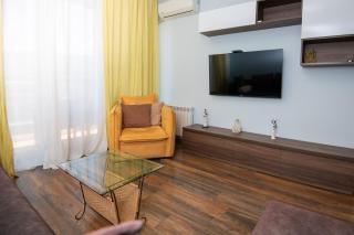 ProRealty- stylish & bright 1BR on Kazbegi Ave - 8