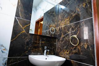 Mandys Guest House - 1