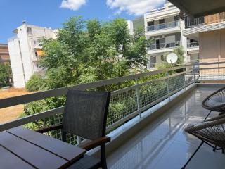 Loutraki Sea Breeze Sunset Apt - 3