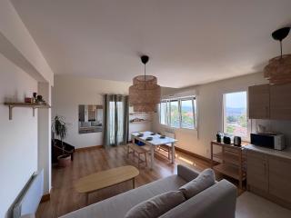 Quiet apartment with a sea view - 6