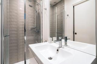 Charming 1BD Apartment w intimate Patio Jaurès ! - 7