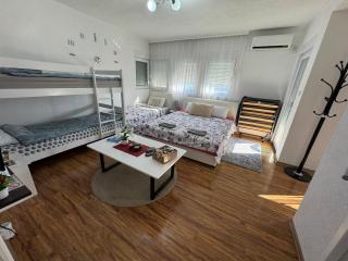 Apartment On the way - 4