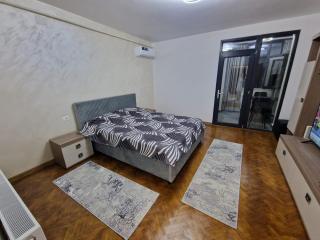 GARSONIERA ÎN REGIM HOTELIER - 2