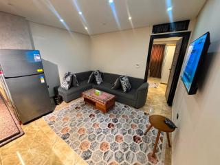Cozy Modern Studio & Fully Equipped - 9