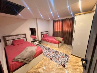 Cozy Modern Studio & Fully Equipped - 7