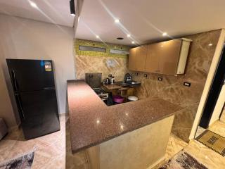 Stylish Modern Apartment - Cozy & Fully Equipped - 1