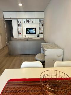 Perla Escondida ahora renovado! patios y parrilla privada, pileta compartida - 6