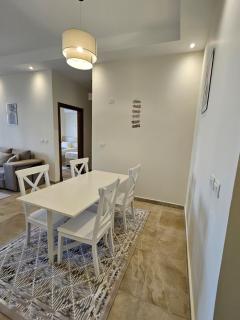Latin District family flat with beach and pool access - 3