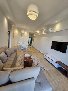 Latin District family flat with beach and pool access - 2