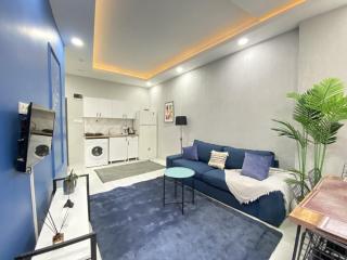 Prime Location 1BR Flat Near Taksim - 0