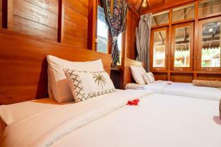 Westwood Bungalow - 8