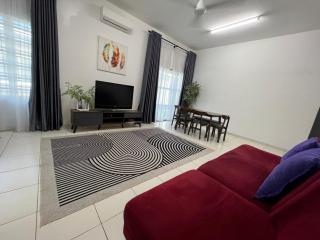 RUMAH EMBUN - Near KLIA & Sepang F1 Circuit - 0