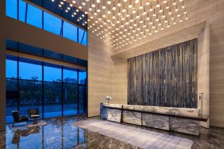 Crowne Plaza Suzhou Taihu Lake by IHG - 5