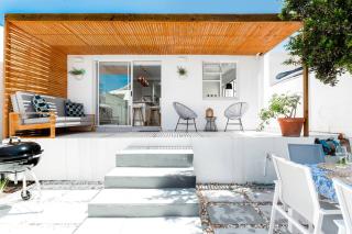 Quiet Central Home Near Newlands Cricket - 0