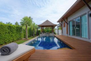 Quiet Tropical 2 Bedroom Pool Villa with Garden - 0