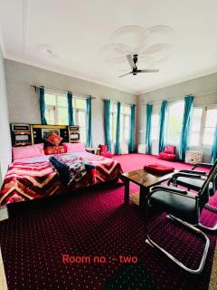 Rrr bz Homestay - 2
