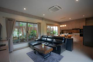 Quiet Tropical 2 Bedroom Pool Villa with Garden - 9