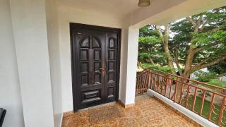Orange wood home - 9