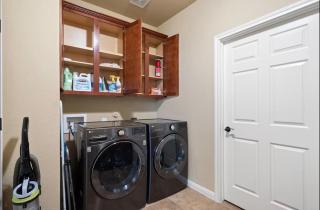 Austin Area Resort Home, Heated Pool, Hot Tub - 9