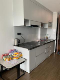 Khach san Lzaur - 4