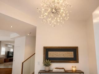 Luxury Brisbane Retreat in Exclusive Norman Park - 6