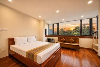 Red Sun Airport Saigon Hotel - 2