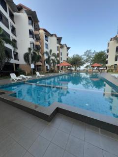 Tiktoki Apartment B-3-8 Samsuria kuantan - 0