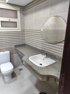 Prime Downtown Cairo Apartment Steps to Everything - 9