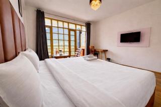 Hotel Naina Rockland , Manali - 7