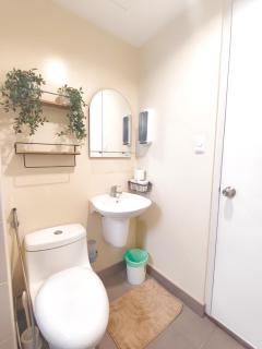 906T3 Avida Riala IT Park 2BR Unit - 1