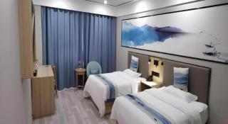 Green Tree Inn Express Jiangsu Taizhou Xinghua RT-Mart - 3